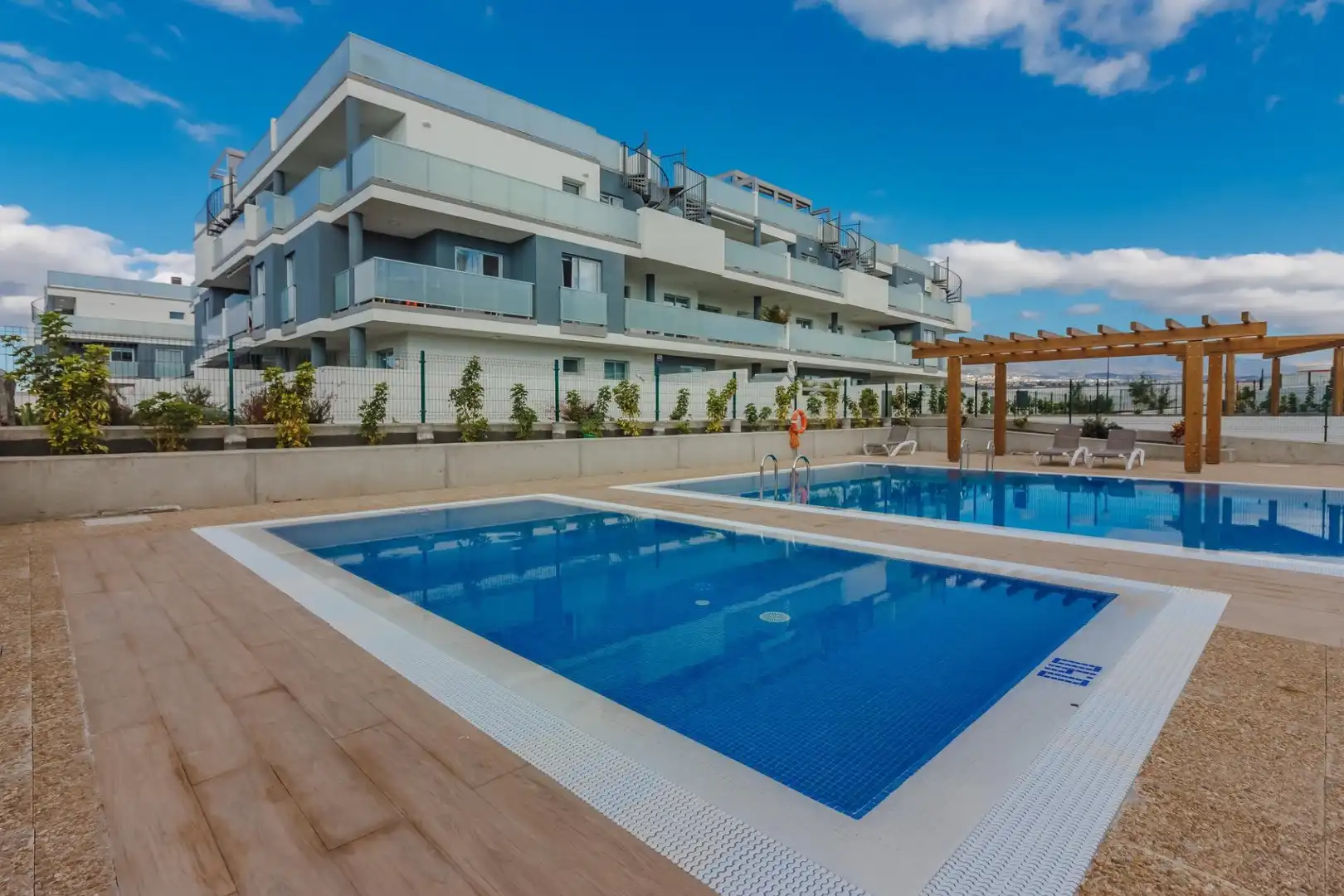 Schwimmbecken von Wohnungen zum Verkauf in Granadilla de Abona mit Terrasse, Abstellraum und Möbliert