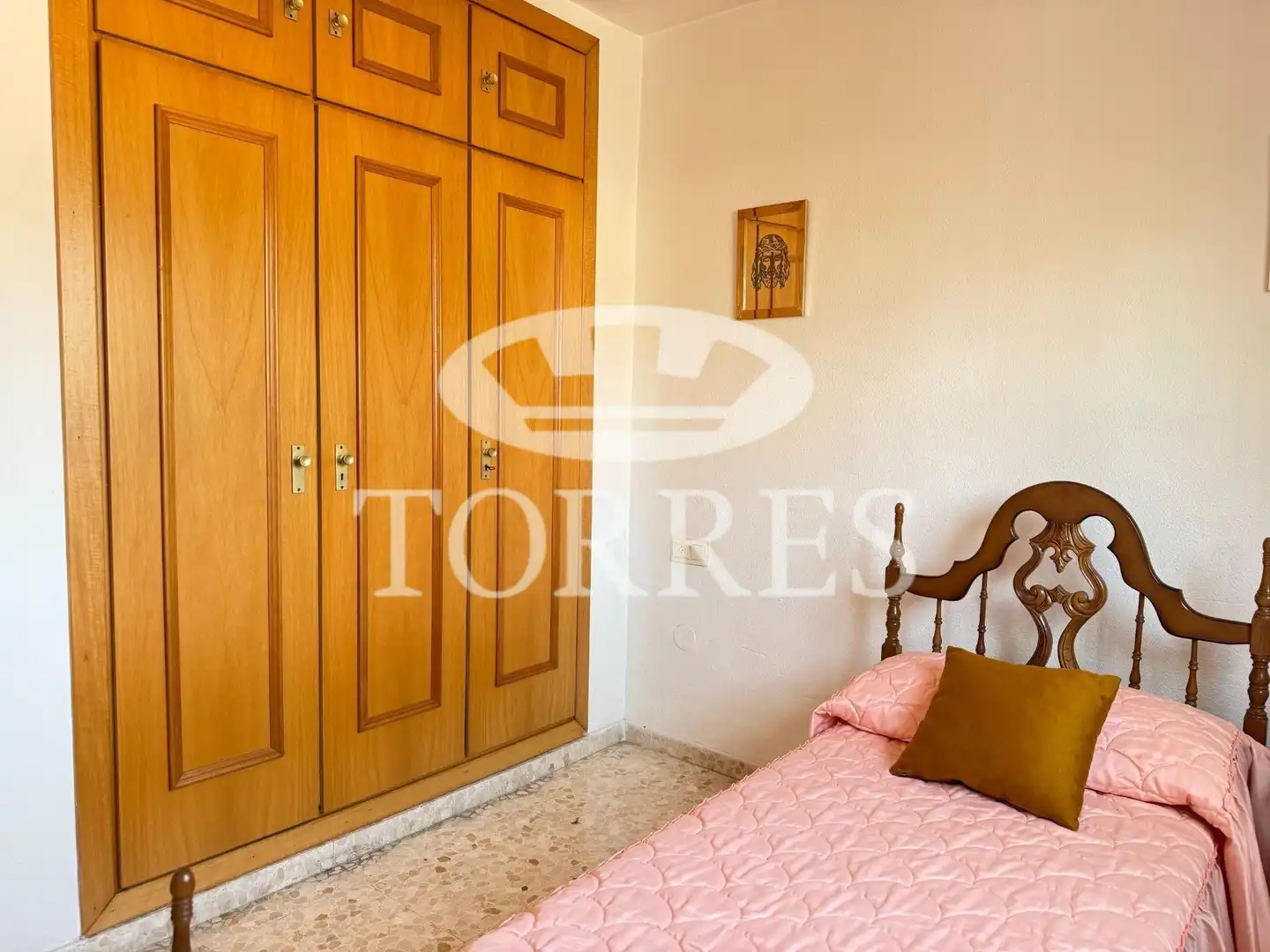 Habitación de Casa adosada en venta en Málaga con Terraza, Balcón y Piscina comunitaria