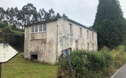 Vista exterior de Casa o xalet en venda en Cerdido amb Jardí privat