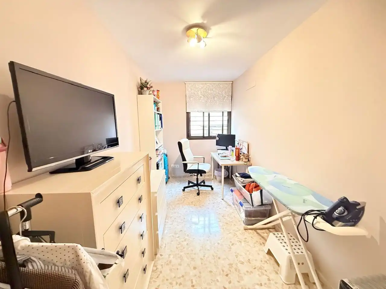 Habitación de Casa adosada en venta en Vélez-Málaga con Aire acondicionado y Calefacción