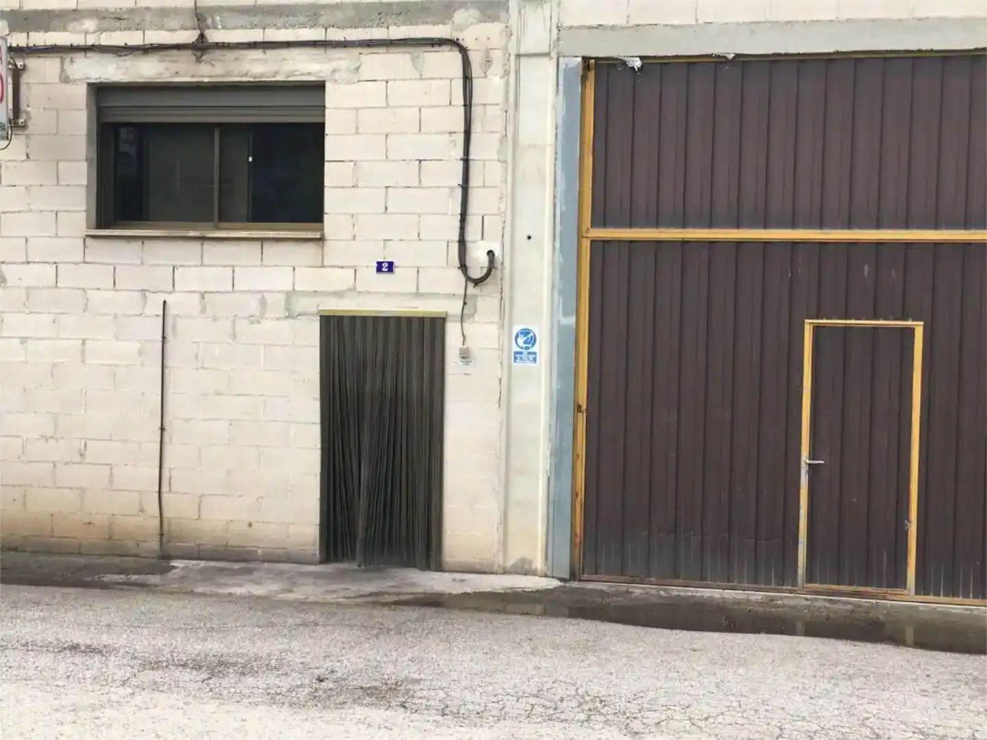 Außenansicht von Fabrikhallen zur Miete in Arauzo de Miel, Burgos
