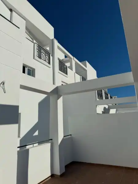 Vista exterior de Pis en venda en Polopos amb Terrassa, Piscina i Piscina comunitària