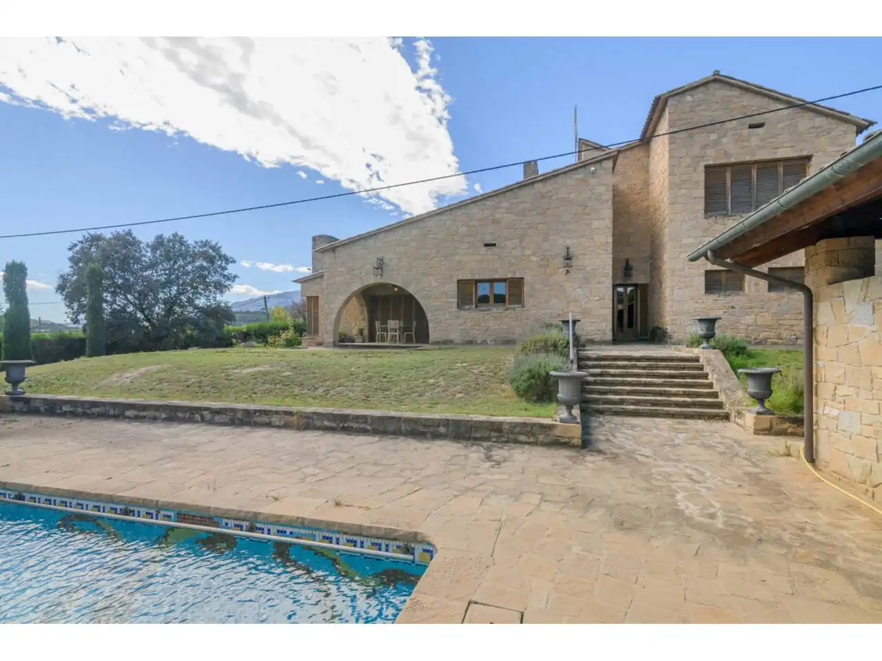 Außenansicht von Haus oder Chalet zum Verkauf in Sant Vicenç de Castellet mit Klimaanlage, Heizung und Privatgarten