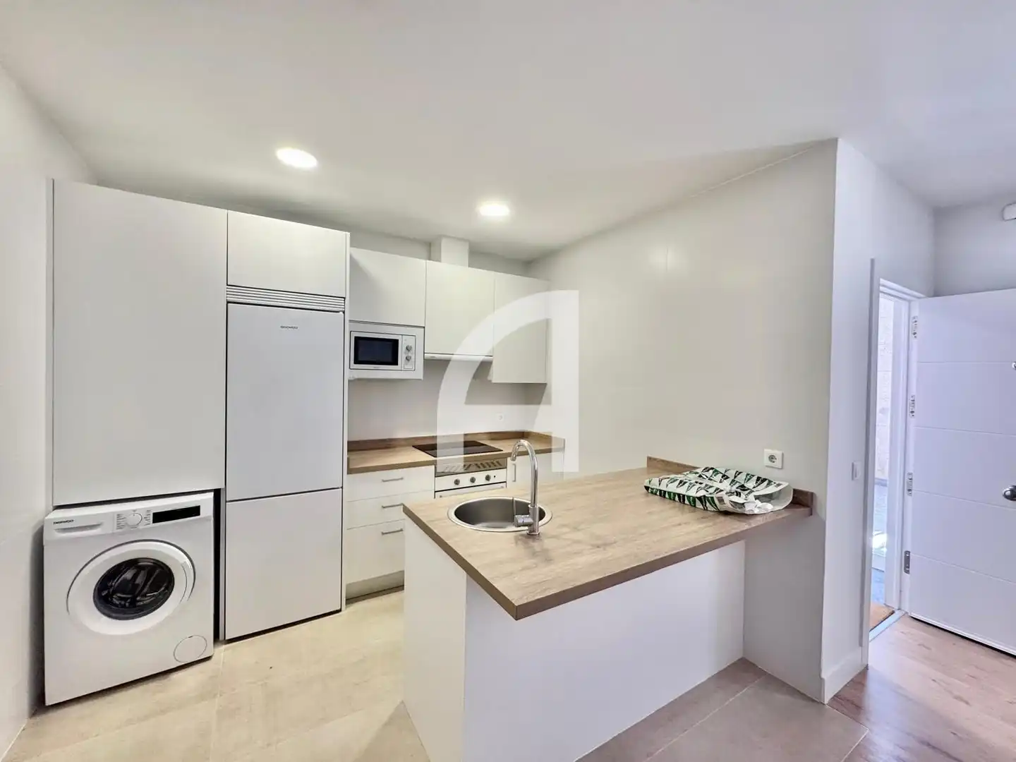 Kitchen of Flat for rent in Madrid  with Air Conditioner, Heating and Furnished