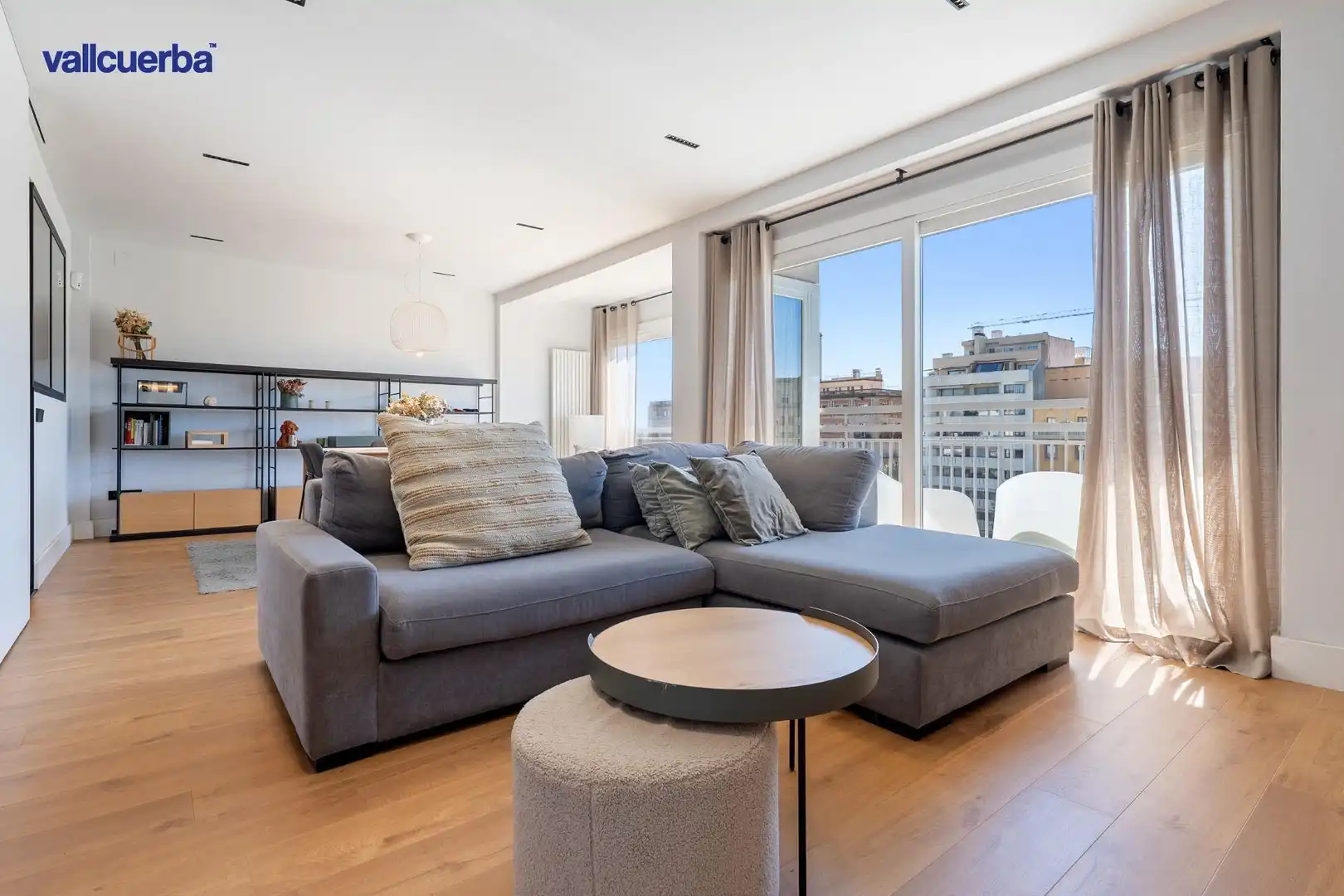 Living room of Flat for sale in Reus  with Air Conditioner, Heating and Balcony