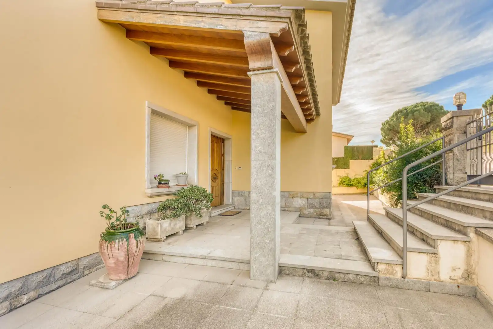Vista exterior de Casa o chalet en venta en Figueres con Aire acondicionado, Jardín privado y Terraza