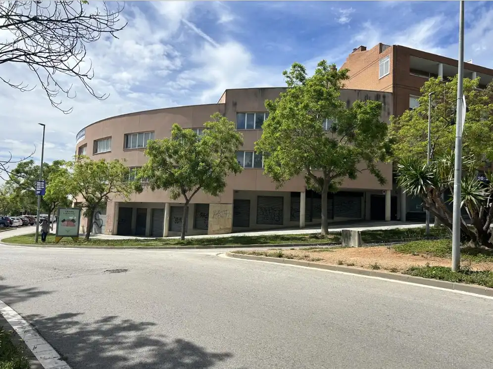 Office space for sale in Avinguda Cornisa, imagen 2