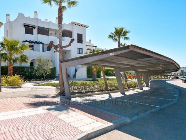 Apartamento en Alquiler en Avda. Alcazaba, 115 en Las Salinas