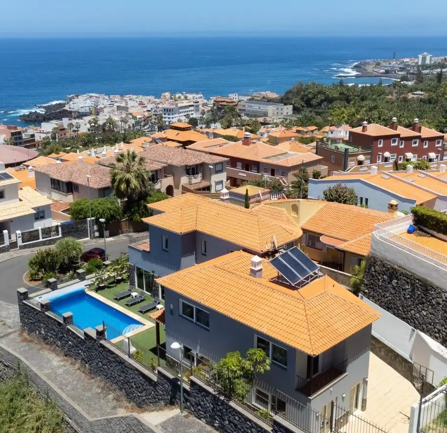 Vista exterior de Casa o xalet en venda en Puerto de la Cruz amb Terrassa