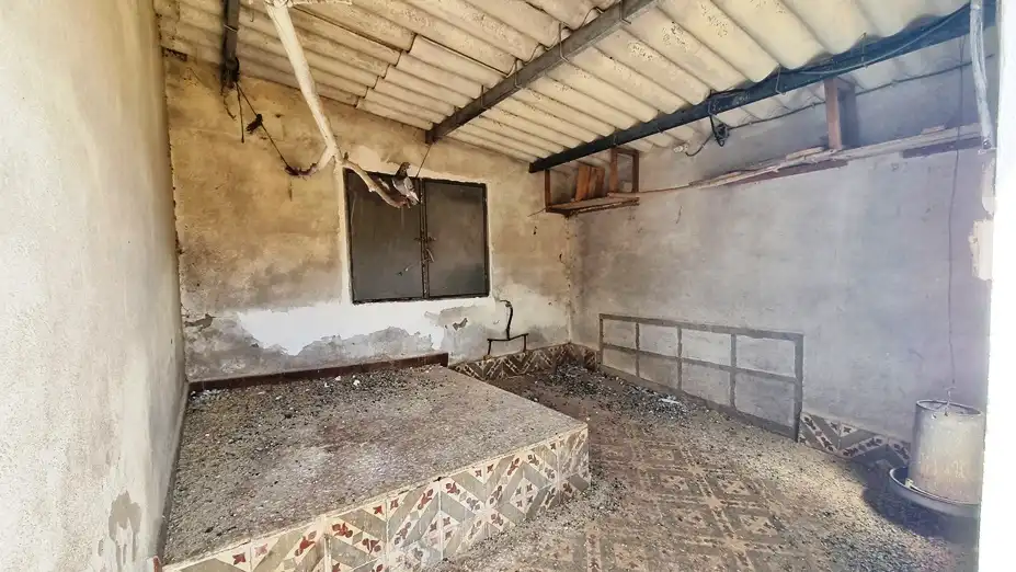 Finca rústica en venta en El Campillo (Huelva) con Aire acondicionado, Jardín privado y Terraza