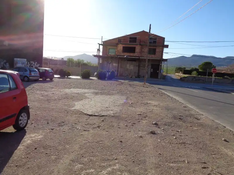 Terrenos y solares en venta en SINDICAT