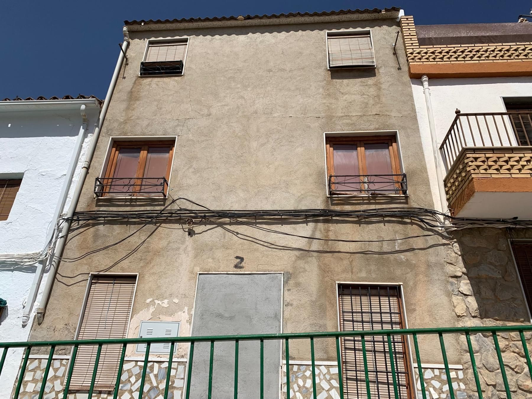 Vista exterior de Casa o xalet en venda en Huelma