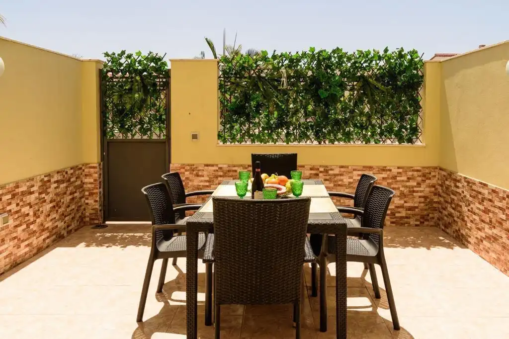 Maison mitoyenne avec terrasse à vendre à Calle Beirut, imagen 3