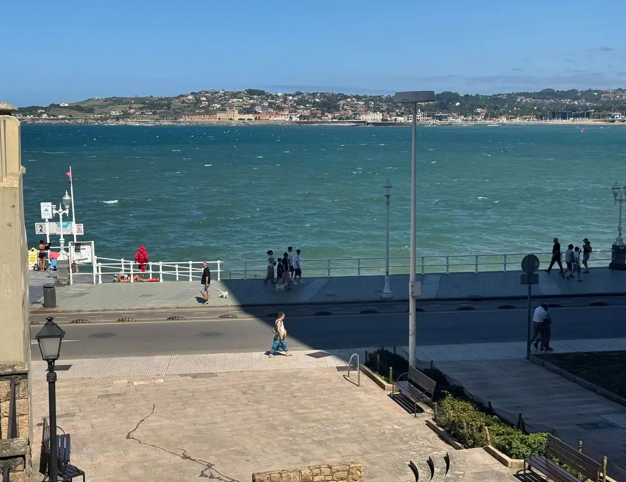 Vista exterior de Piso en venta en Gijón  con Calefacción y Parquet