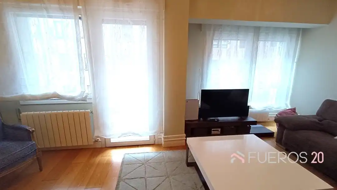 Habitación de Piso en venta en Barakaldo  con Calefacción, Terraza y Balcón