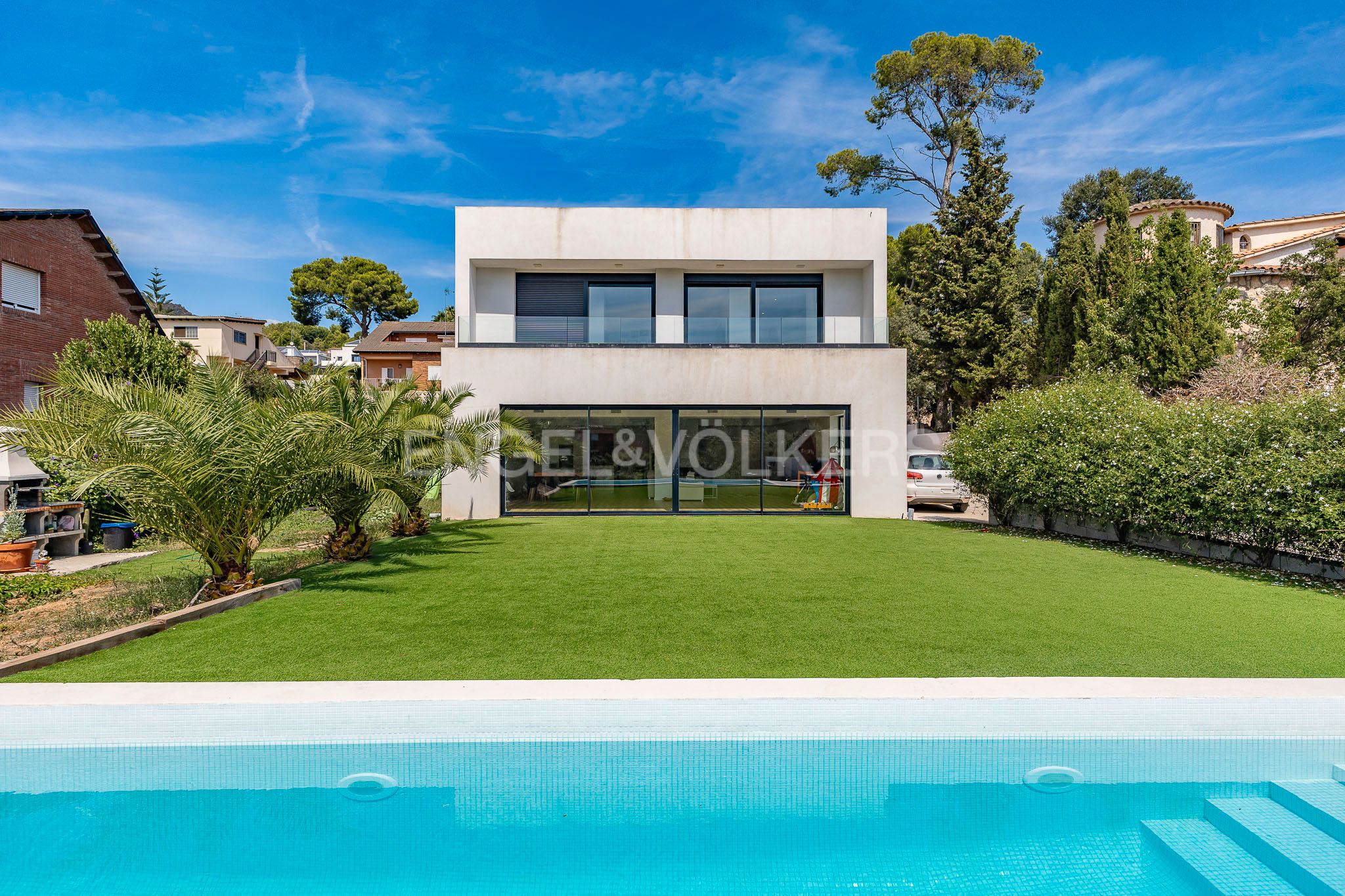 Vista exterior de Casa o xalet en venda en Gavà amb Aire condicionat, Calefacció i Jardí privat