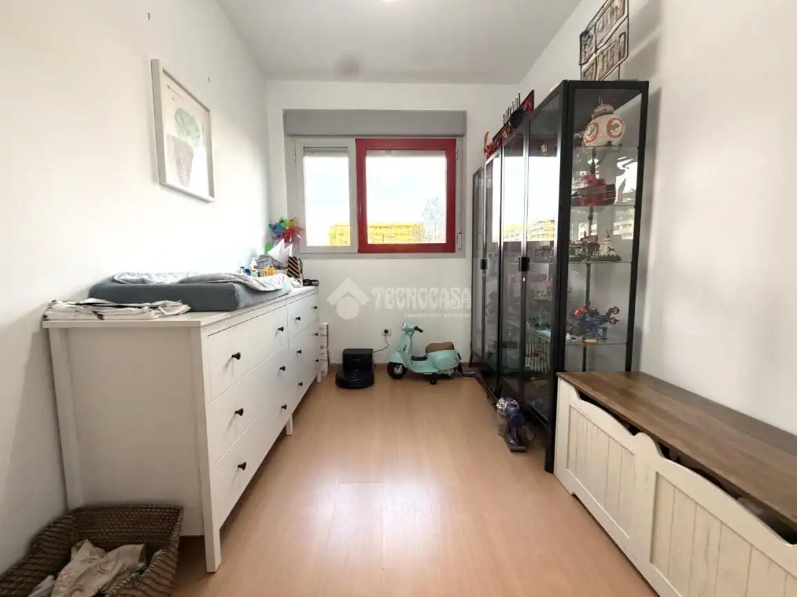 Habitación de Piso en venta en Alcalá de Henares con Calefacción, Terraza y Trastero