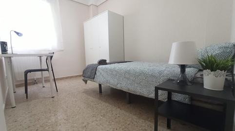 Photo 2 of Flat for share in Calle de Braille, 20, Tres Olivos - Valverde,  Madrid Capital