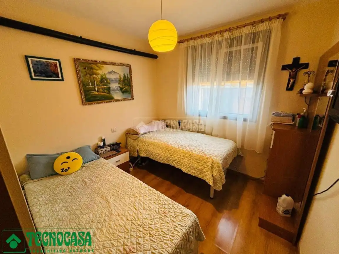 Dormitori de Pis en venda en Villaseca de la Sagra amb Aire condicionat, Calefacció i Traster