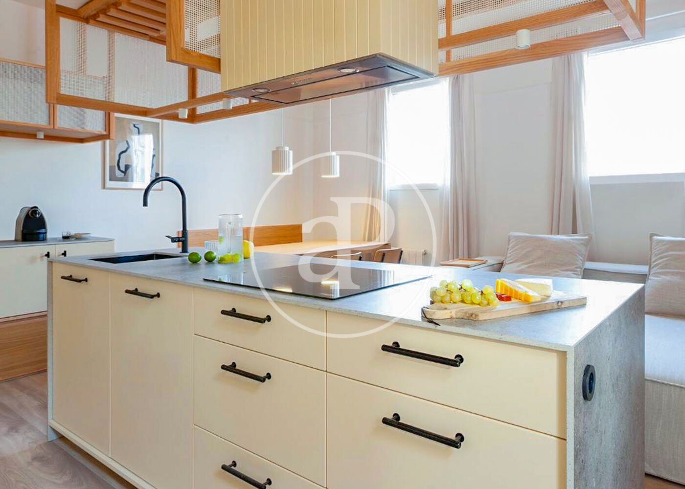 Kitchen of Flat for sale in  Madrid Capital  with Air Conditioner, Heating and Storage room