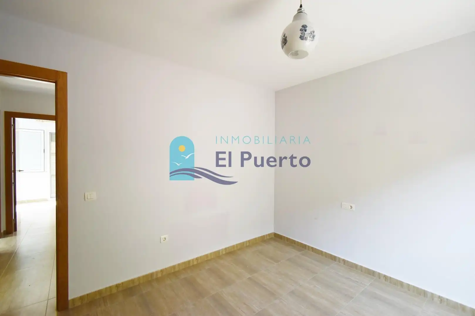 Vista exterior de Dúplex en venda en Cartagena amb Terrassa, Moblat i Balcó