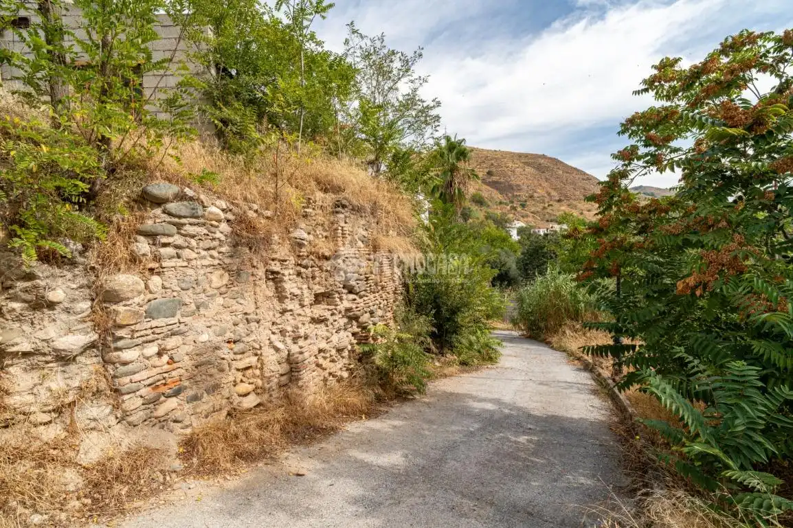 Terreno industrial en venta en Albaicín