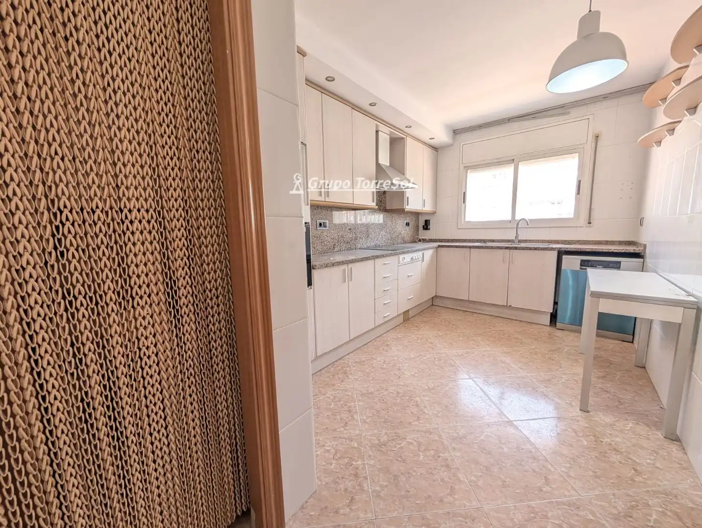 Cocina de Casa adosada en venta en El Vendrell con Aire acondicionado, Calefacción y Terraza