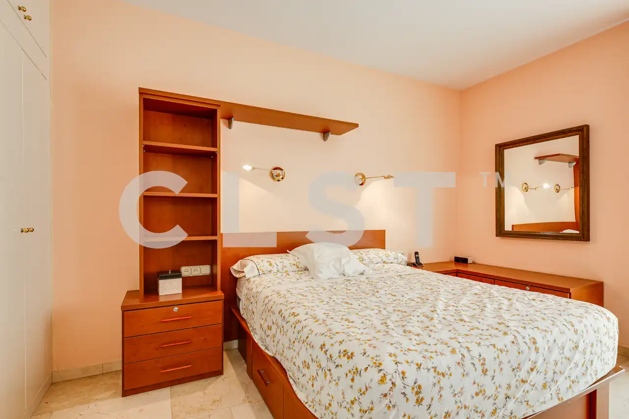 Casa con terraza en venta en Vallpineda - Santa Bárbara, imagen 33