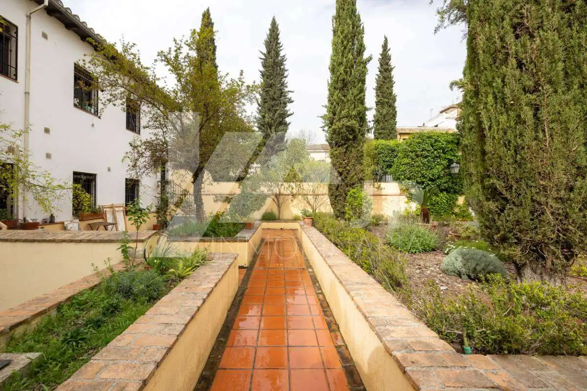 Garden of Duplexes for rent in Granada  with Heating, Furnished and Balcony