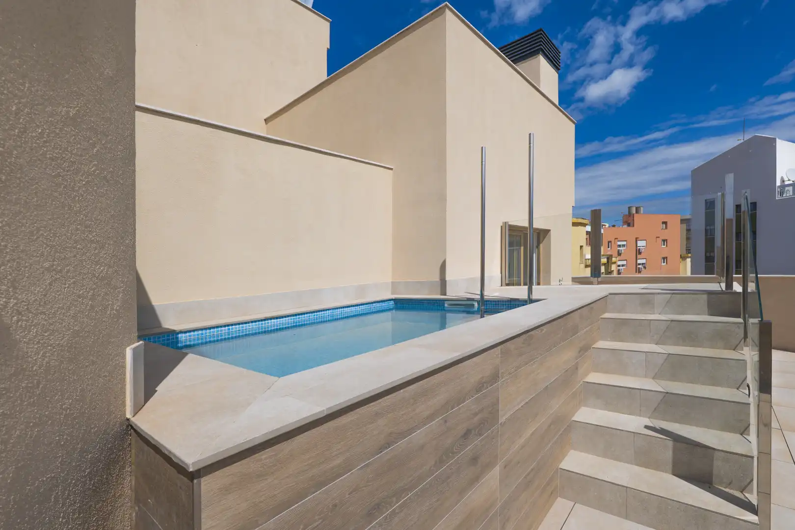 Piscina de Ático en venta en Torremolinos con Aire acondicionado, Calefacción y Terraza