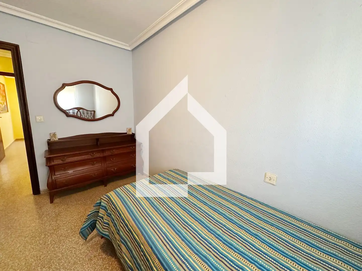 Schlafzimmer von Einfamilien-Reihenhaus zur Miete in San Vicente del Raspeig / Sant Vicent del Raspeig mit Klimaanlage, Terrasse und Möbliert