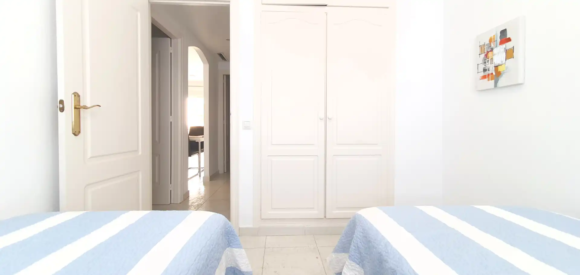 Habitación de Apartamento de alquiler en Dénia con Aire acondicionado, Calefacción y Terraza