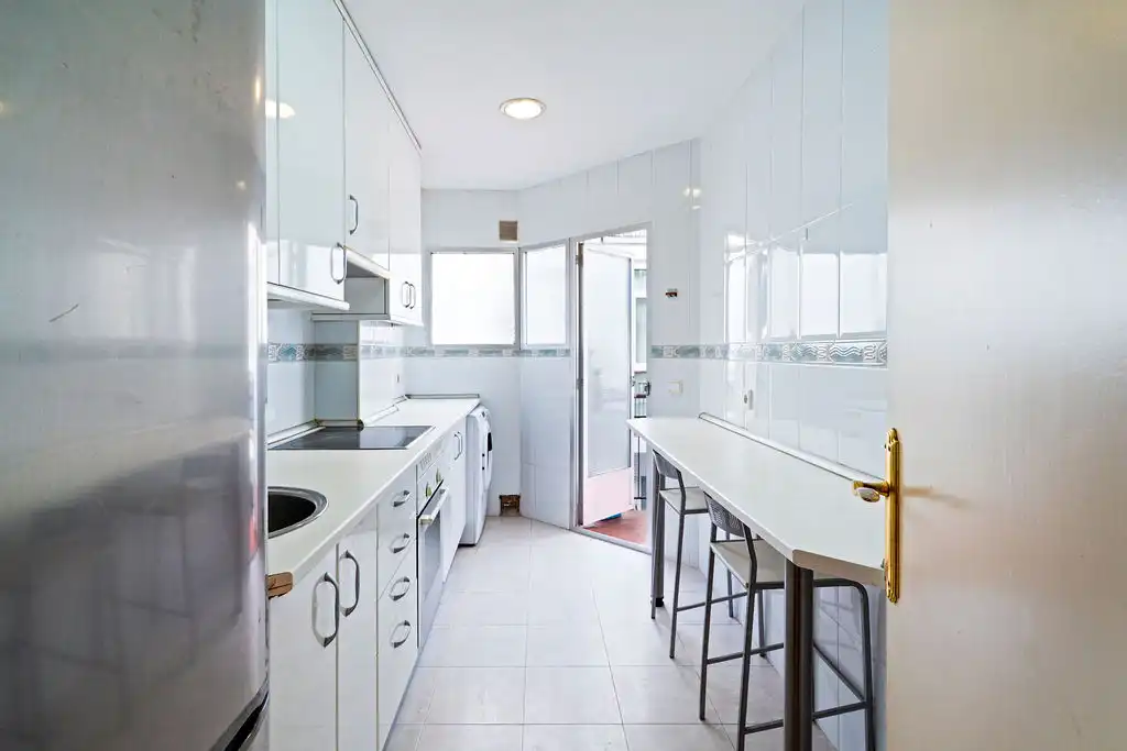 Flat with terrace for sale in Calle de Ponzano, imagen 17