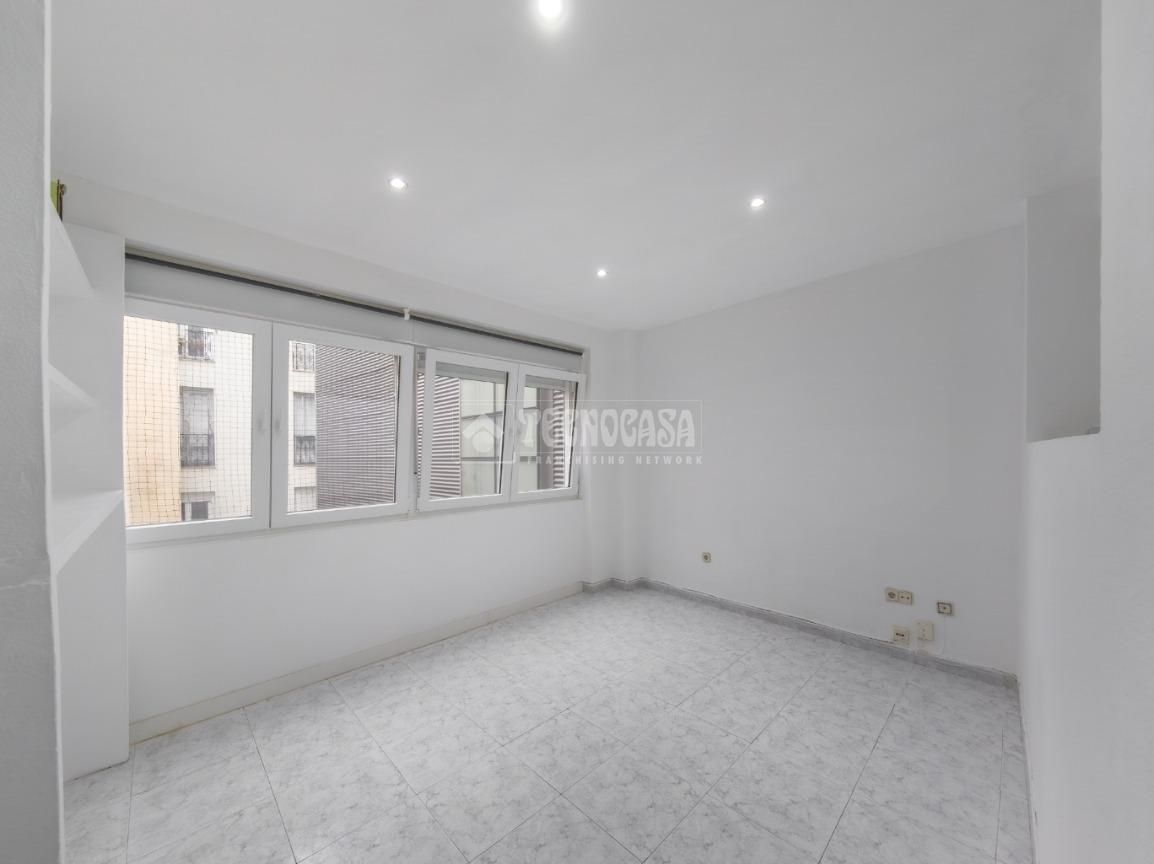 Piso en venta en Embajadores - Lavapiés, Centro