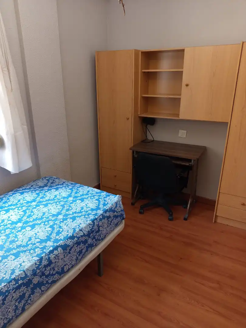 Bedroom of Flat for rent in Jaén  with Air Conditioner, Terrace and Furnished