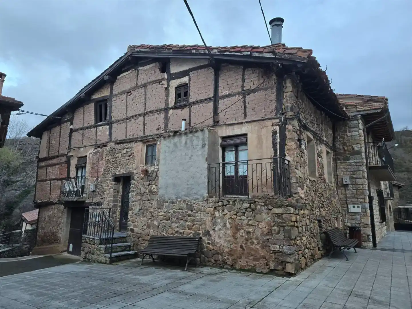 Vista exterior de Casa adosada en venda en Laguna de Cameros, La Rioja