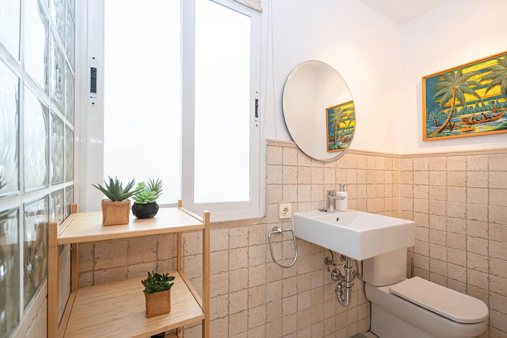 Baño de Piso en venta en  Palma de Mallorca con Aire acondicionado, Terraza y Balcón
