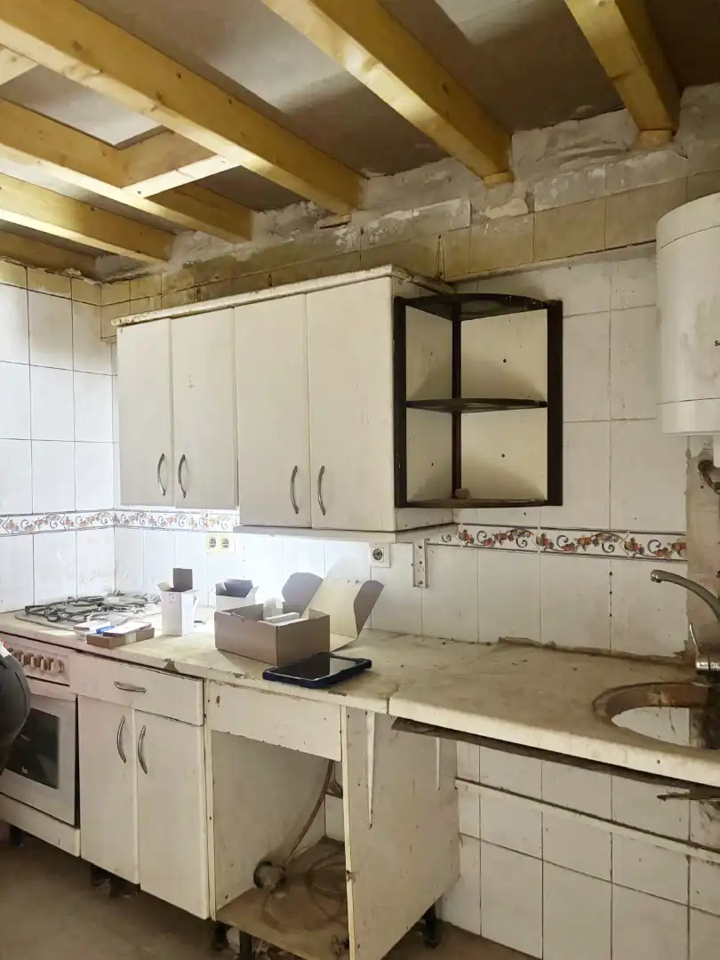 Cocina de Planta baja en venta en Torrelavega 
