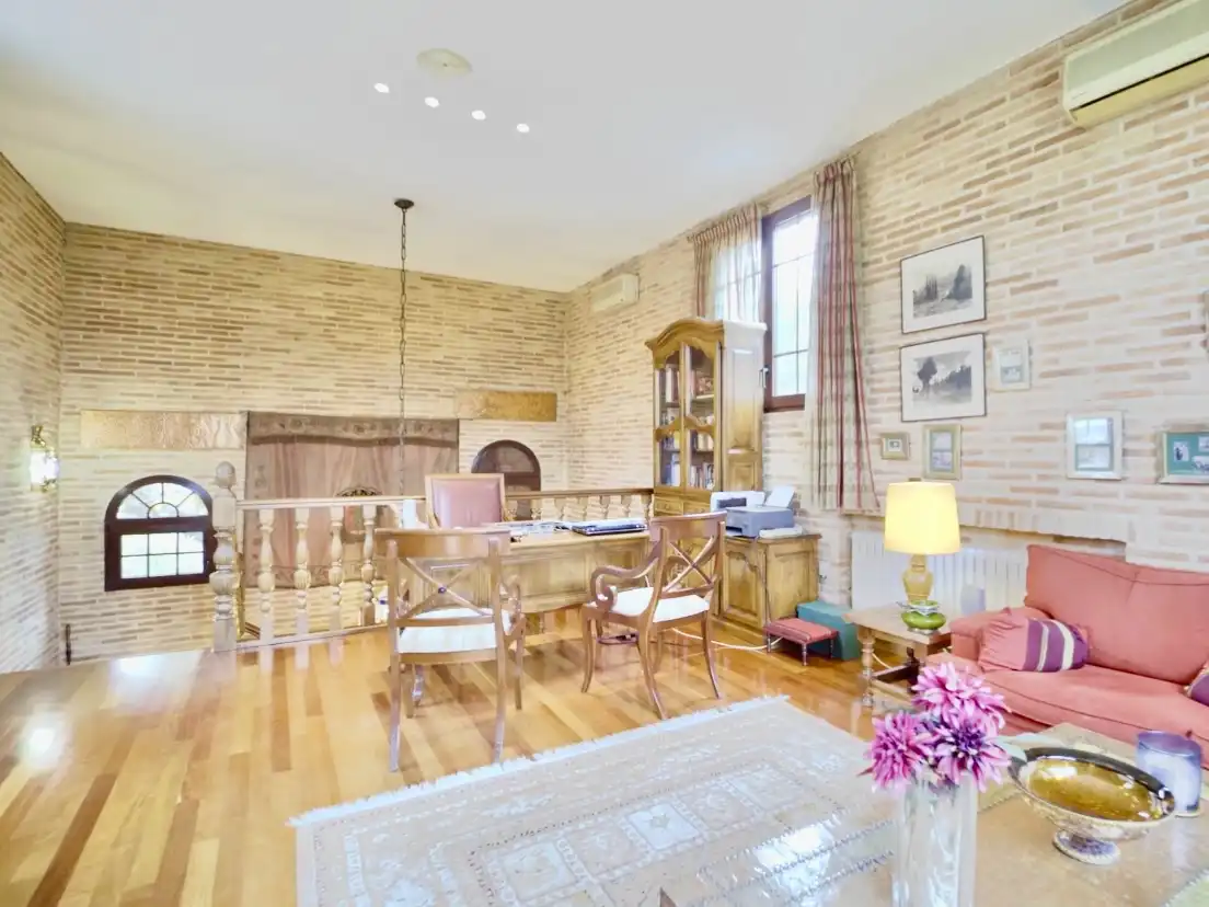 Sala de estar de Casa o chalet en venta en Las Rozas de Madrid con Aire acondicionado, Calefacción y Jardín privado