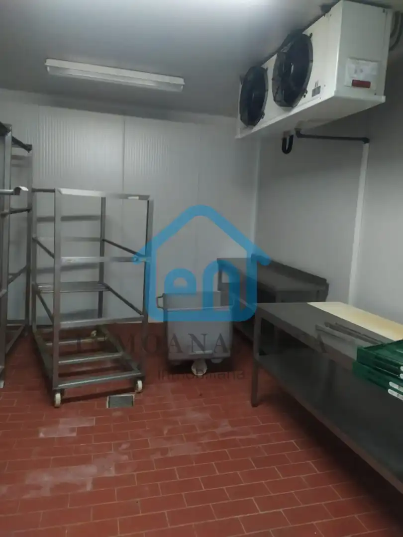 Cocina de Nave industrial en venta en Utiel con Alarma
