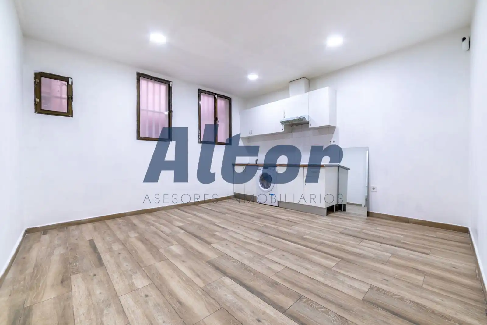 Habitación de Piso en venta en Madrid con Aire acondicionado y Amueblado