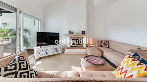 Foto 3 de Casa adosada en venda a Istán, Málaga