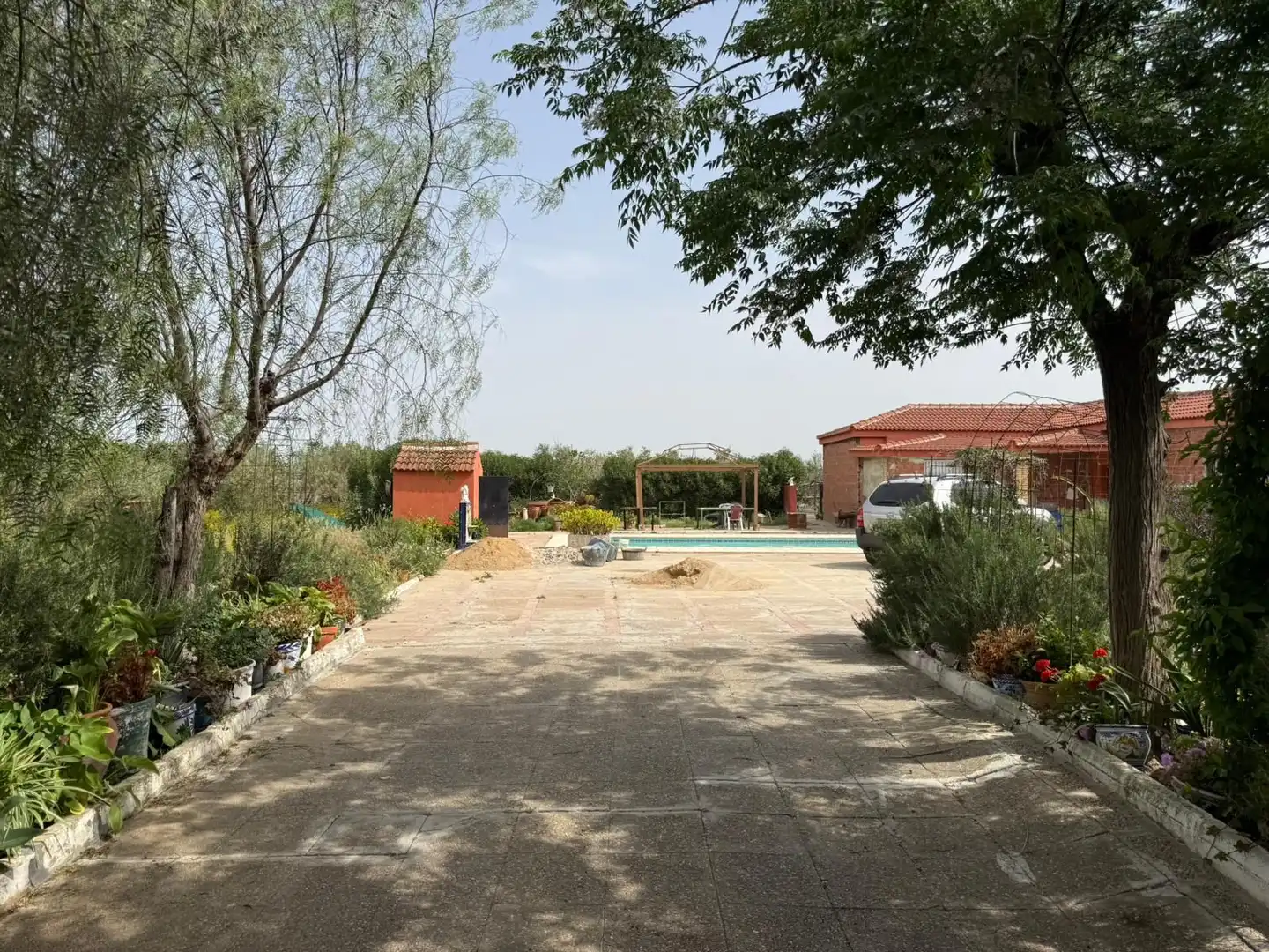 Casa o chalet en venta en Carmona con Jardín privado, Terraza y Piscina