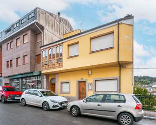 Vista exterior de Casa adosada en venda en Grandas de Salime amb Calefacció, Terrassa i Traster