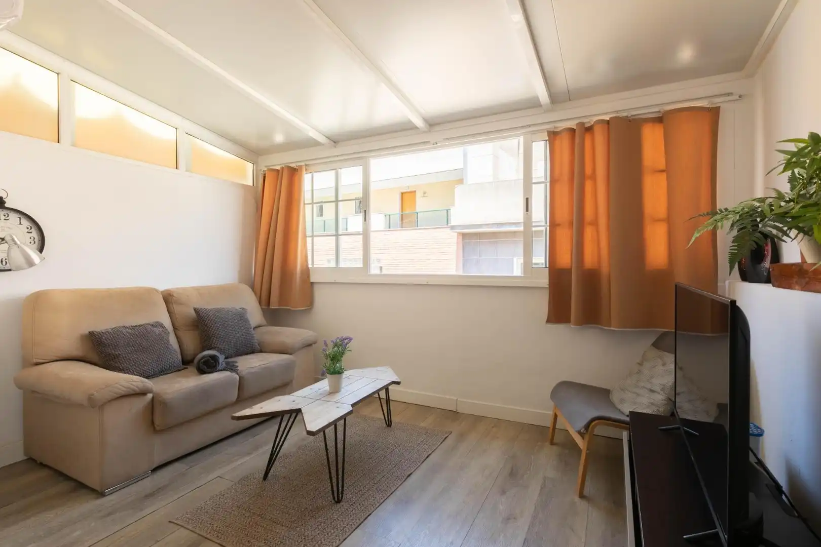Wohnzimmer von Dachboden zum Verkauf in Fuengirola mit Möbliert