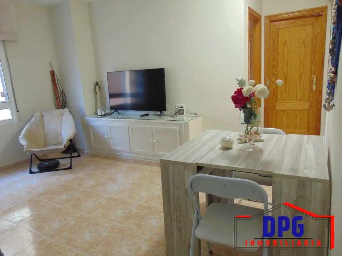 Comedor de Apartamento en venta en Garrucha con Aire acondicionado y Amueblado