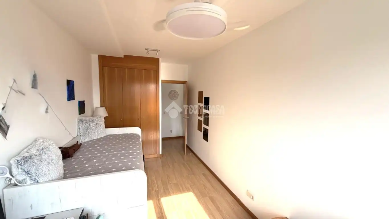Habitación de Piso en venta en Alcalá de Henares con Calefacción