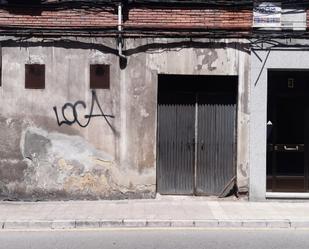 Vista exterior de Local en venda en Mieres (Asturias)