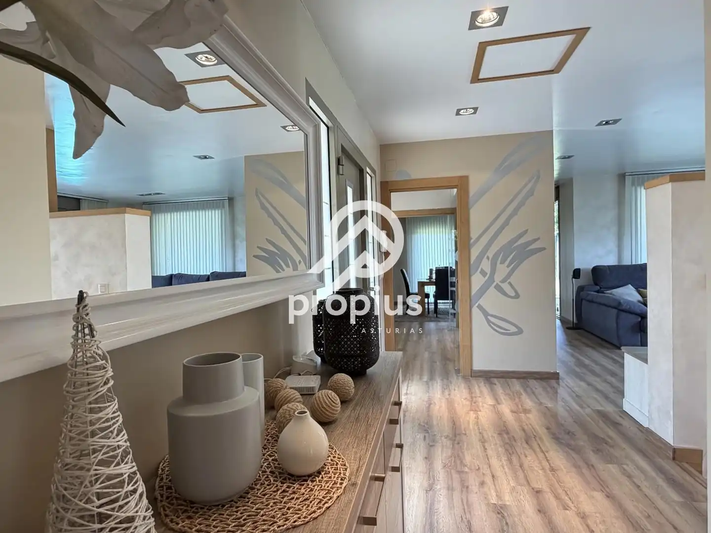 Sala de estar de Casa o chalet en venta en Cangas de Onís con Calefacción, Terraza y Trastero