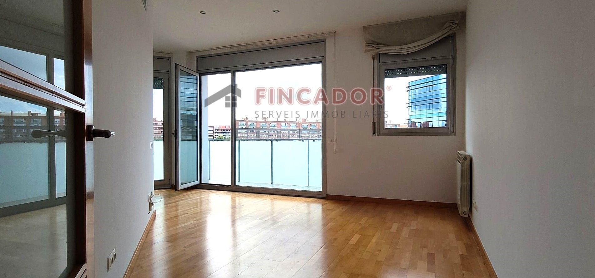 Sala d'estar de Pis en venda en  Barcelona Capital amb Aire condicionat, Calefacció i Parquet